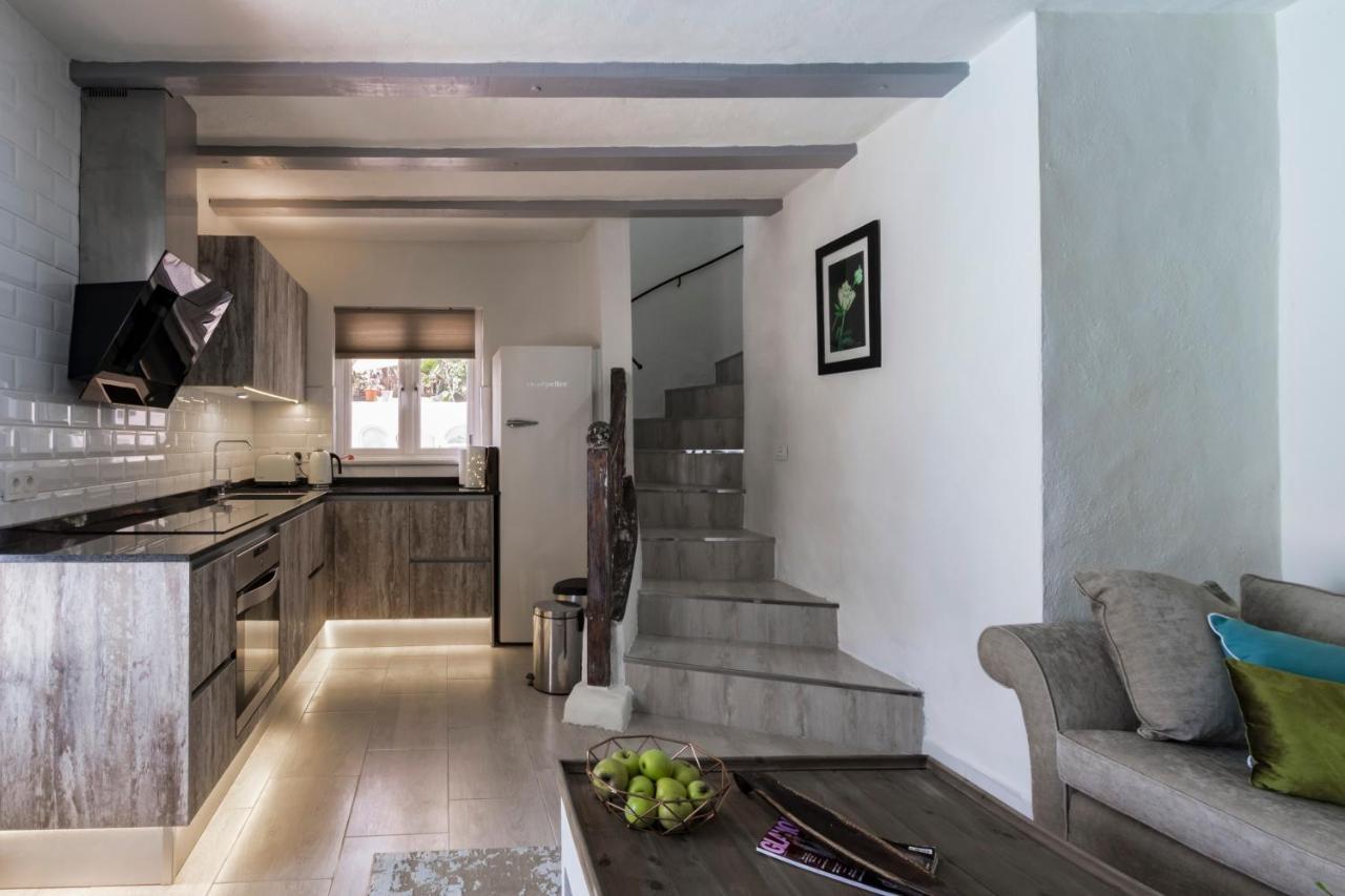 Villa Via Lactea: Historic Luxury with Sea Views and Private Pool La Asomada  Exterior photo